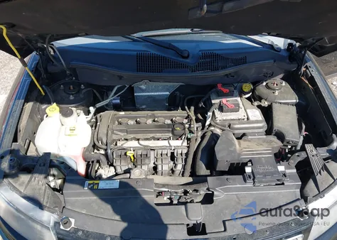 2015 Jeep Compass Latitude z USA, uszkodzony, nr VIN 1C4NJCEA6FD401723